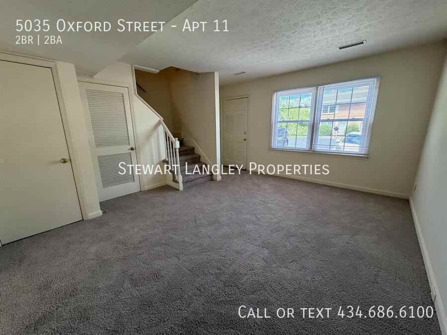 5035 Oxford St #11 - Photo 3 of 24