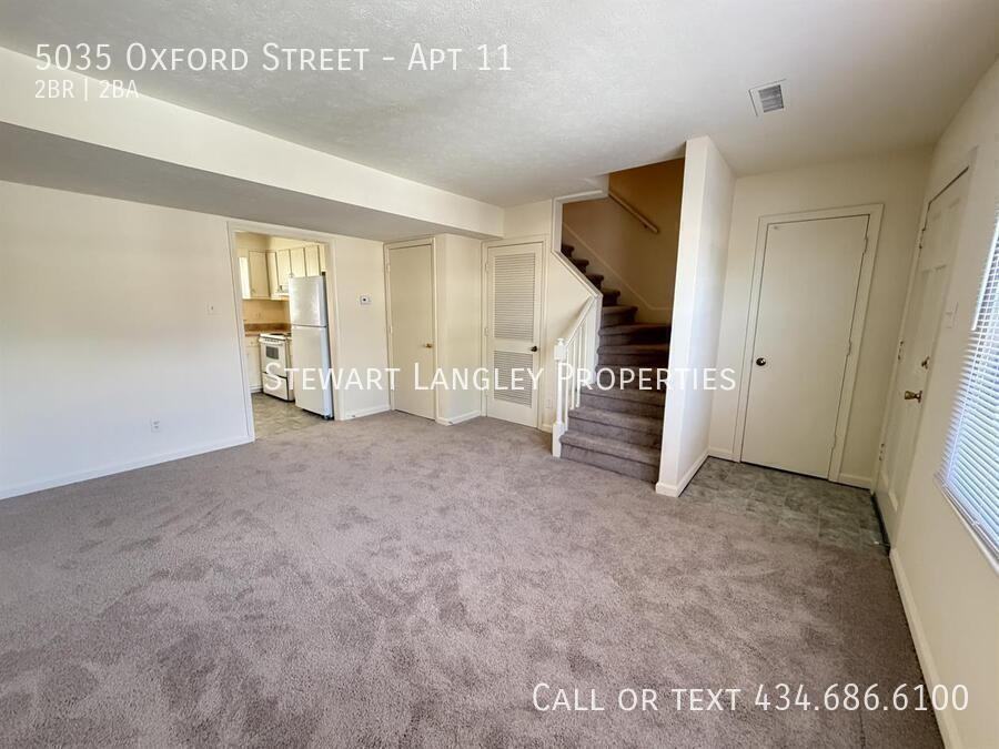 5035 Oxford St #11 - Photo 4 of 24