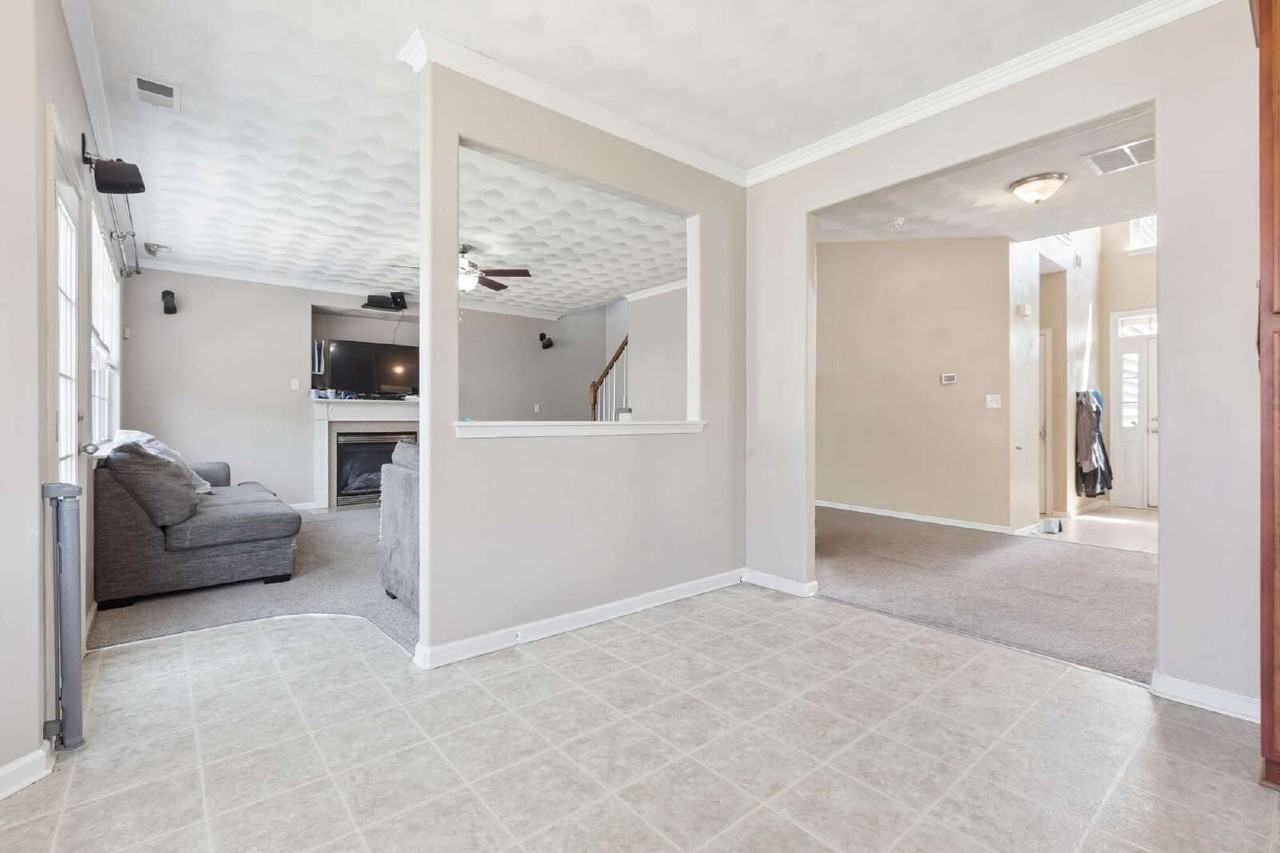 8183 Gentil Ct - Photo 6 of 34