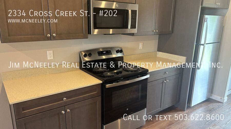 CROSS CREEK & #202 - Photo 7 of 15