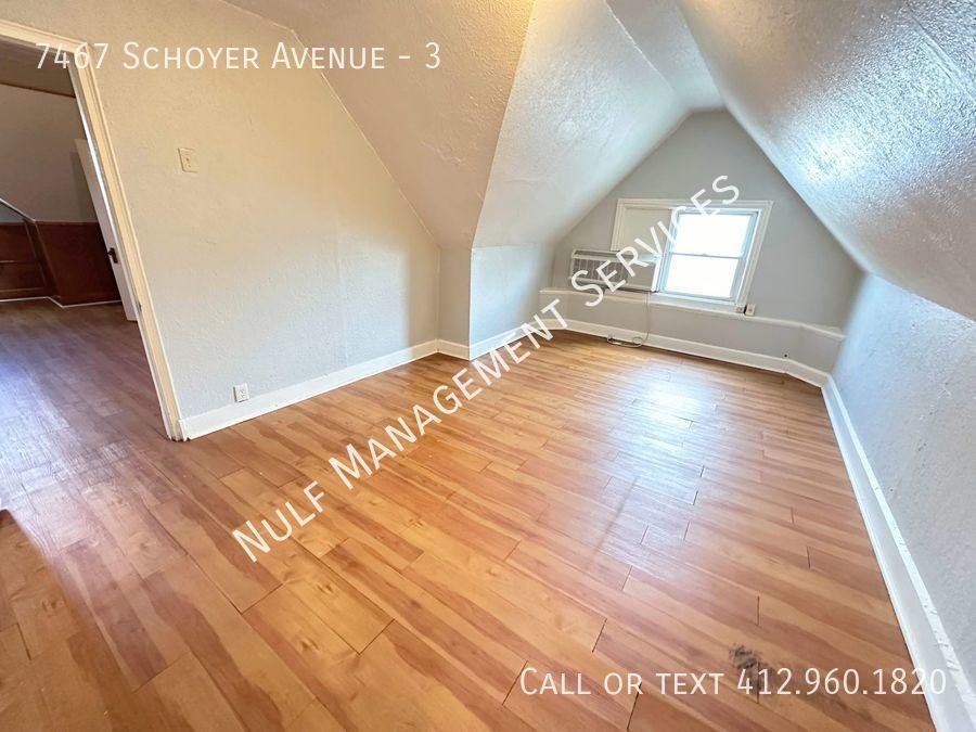 7467 Schoyer Ave #3 - Photo 6 of 7
