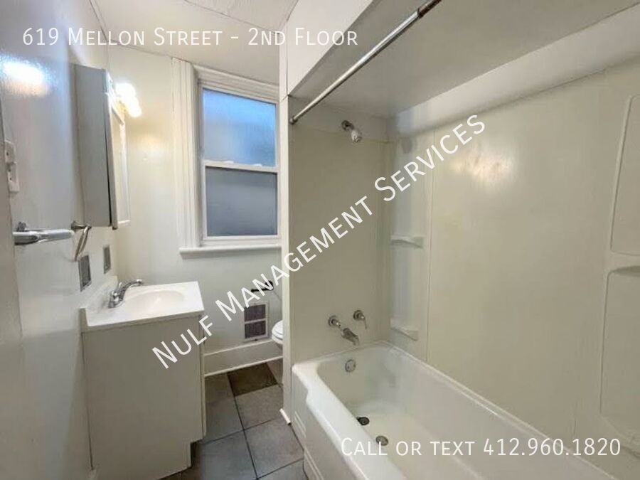 619 Mellon St #2ndFL - Photo 4 of 6