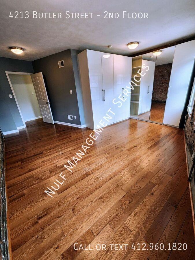 4213 Butler St #2ndFL - Photo 6 of 9