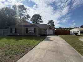 featured image of 708 Woods Ct