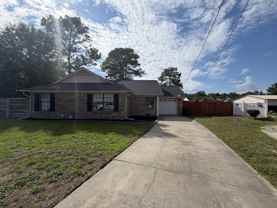 708 Woods Ct - Photo 1 of 1