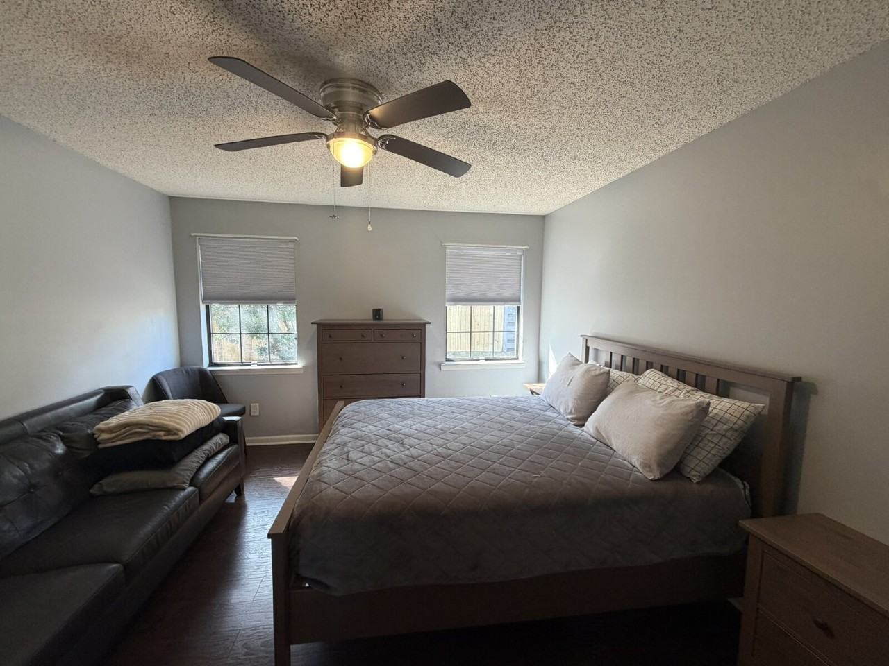 708 Woods Ct - Photo 7 of 8