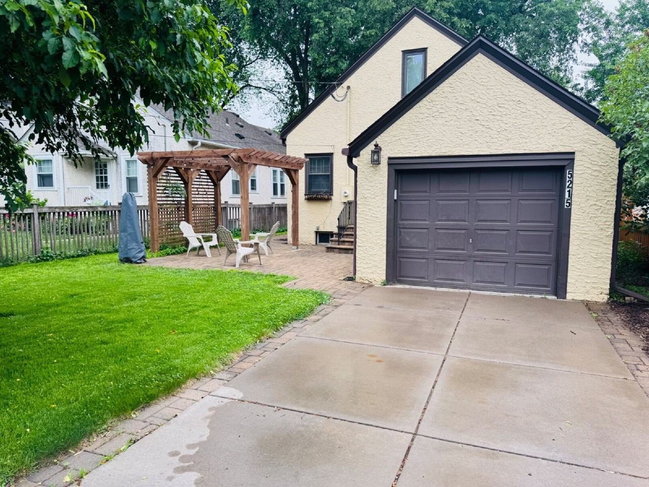 5125 Columbus Ave - Photo 2 of 24