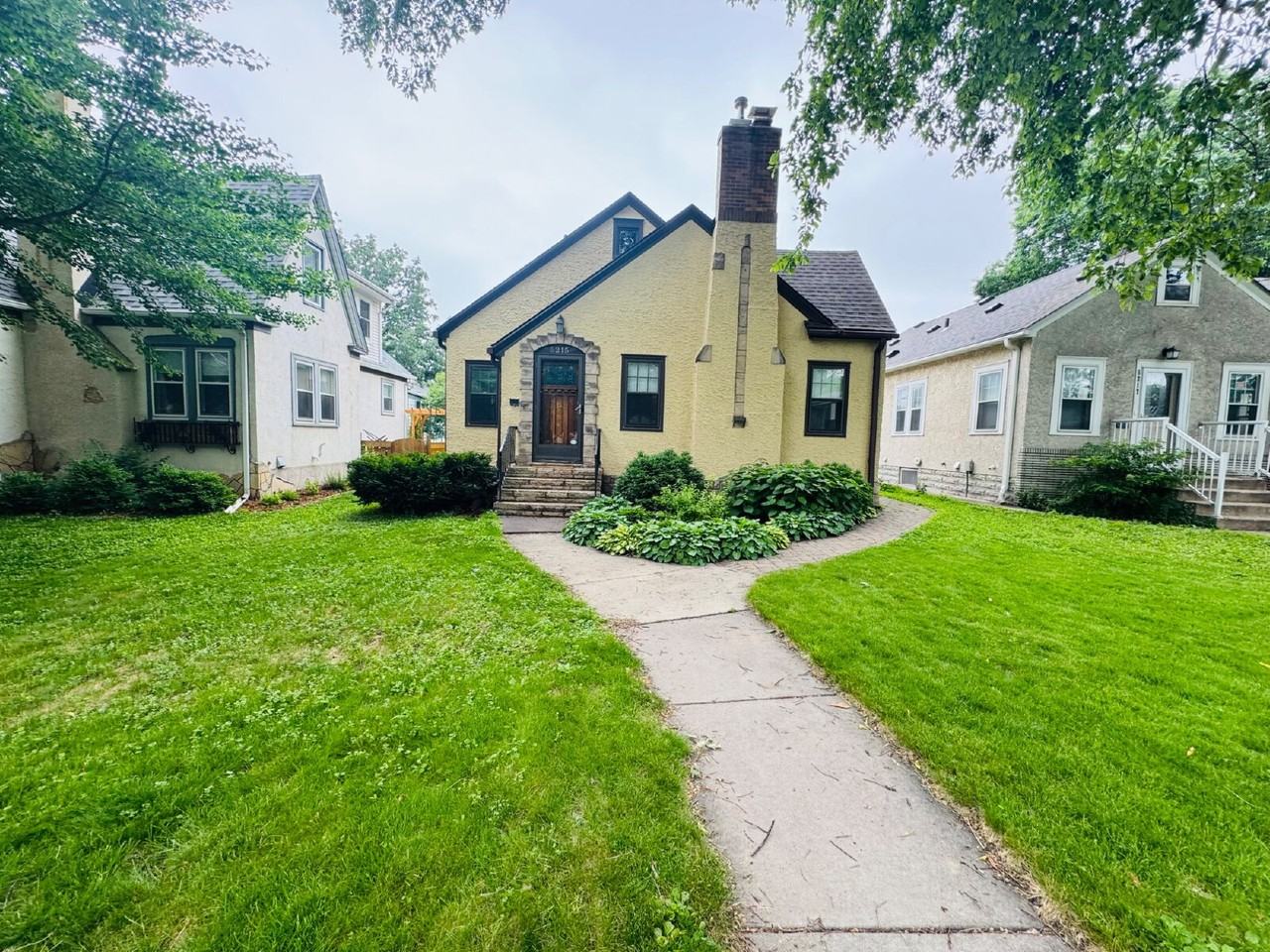 5125 Columbus Ave - Photo 7 of 24