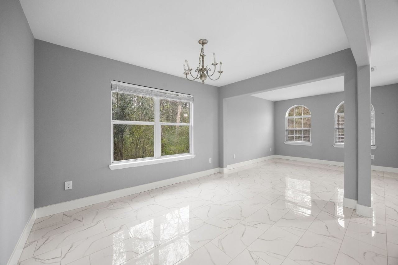 4500 Upland Circle Dr - Photo 6 of 32