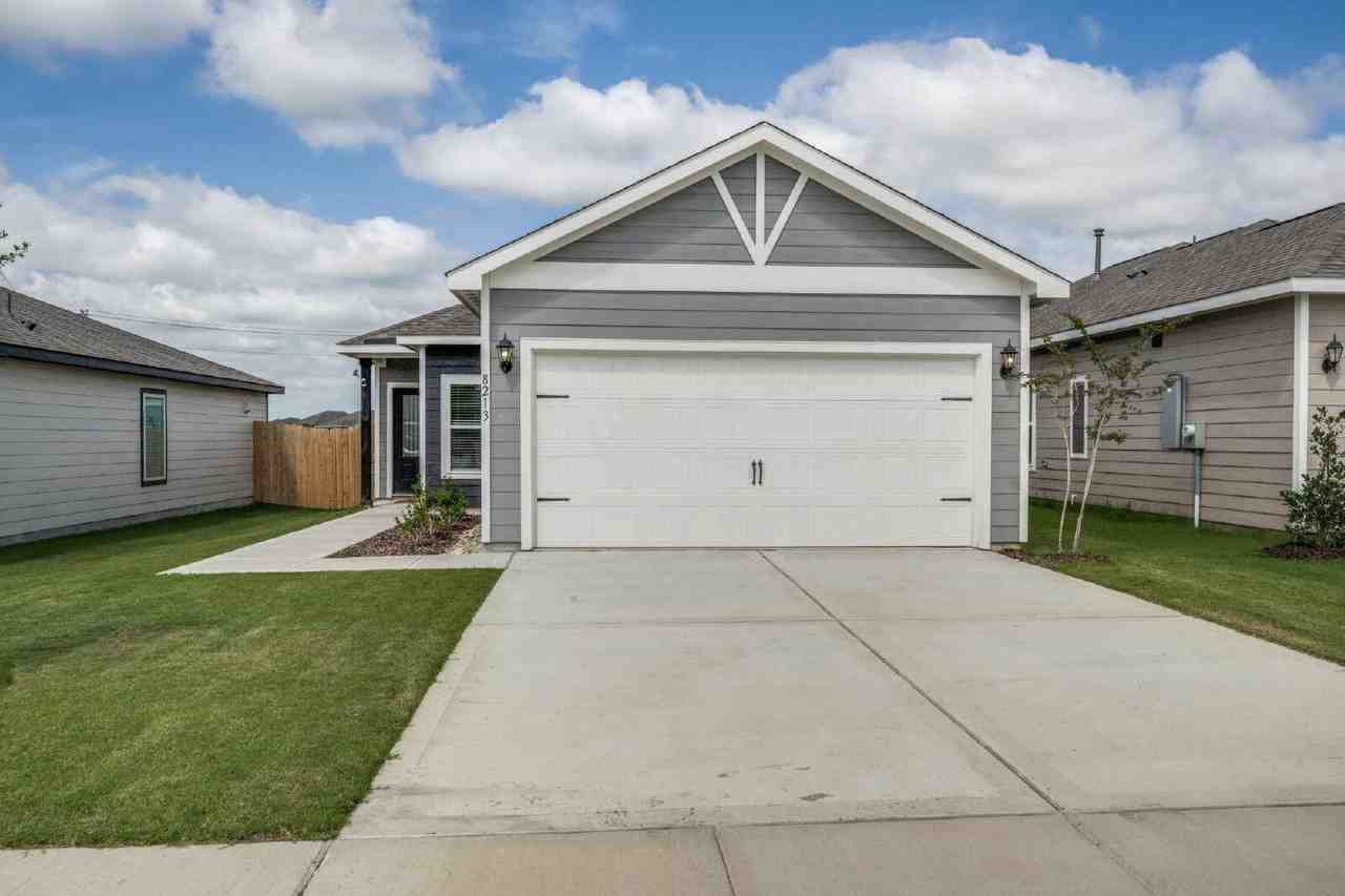 8213 White Wolf Trl - Photo 2 of 26