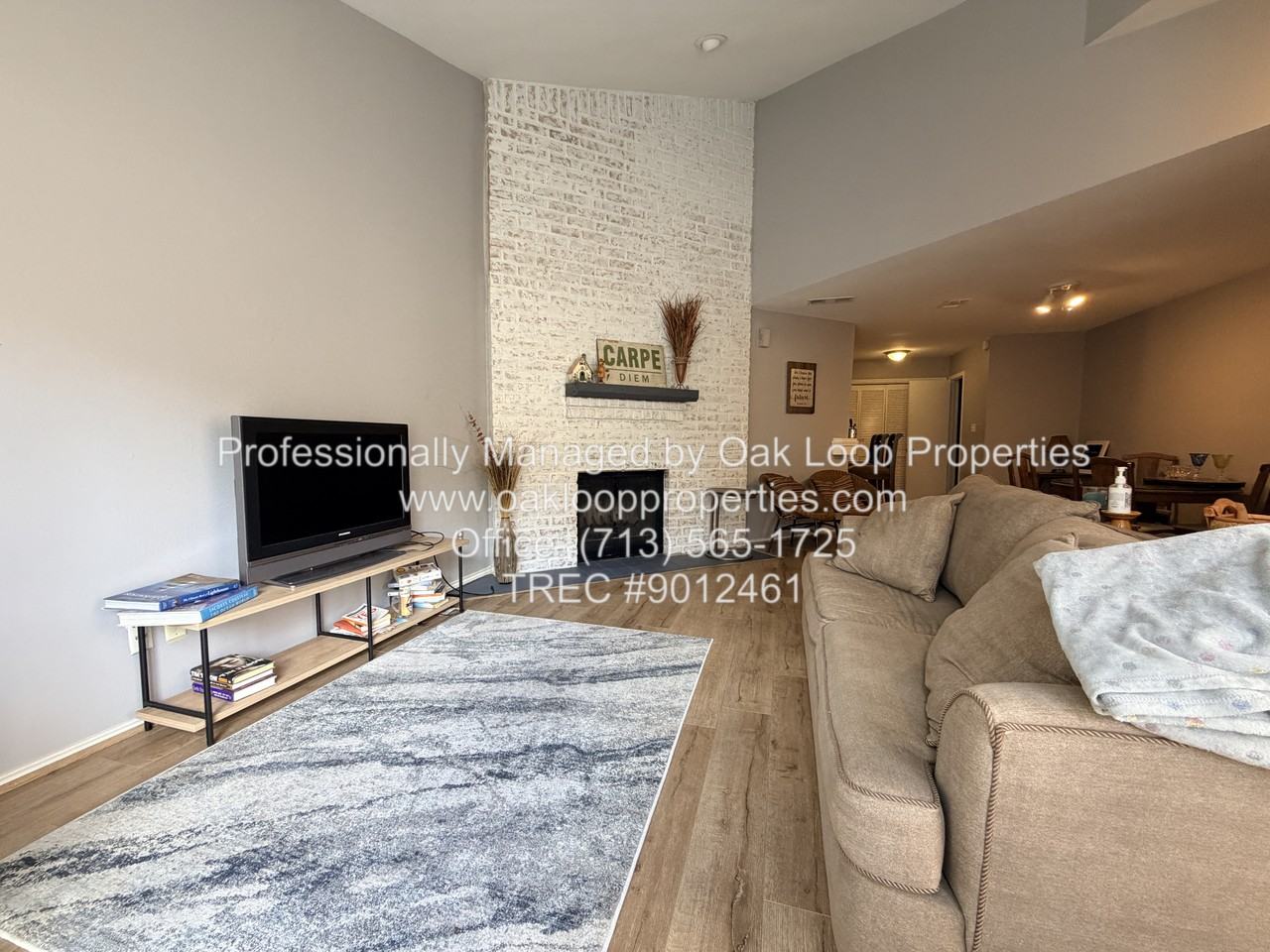 726 Country Place Dr #B - Photo 5 of 23