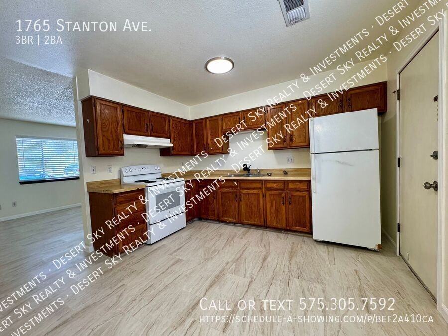 1765 Stanton Ave - Photo 5 of 22