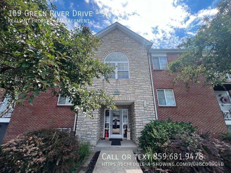 159 Green River Dr #9