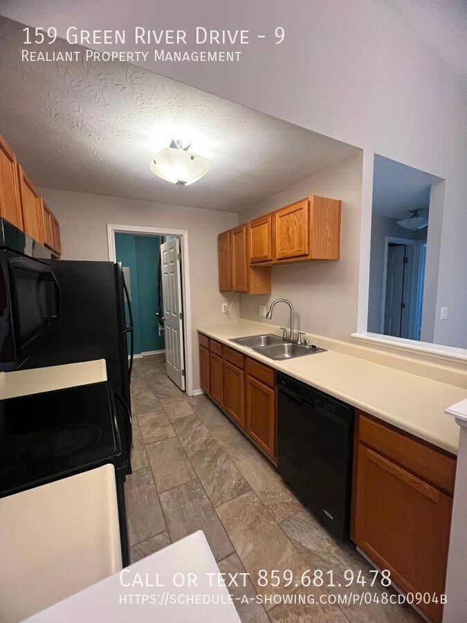 159 Green River Dr #9 - Photo 4 of 22