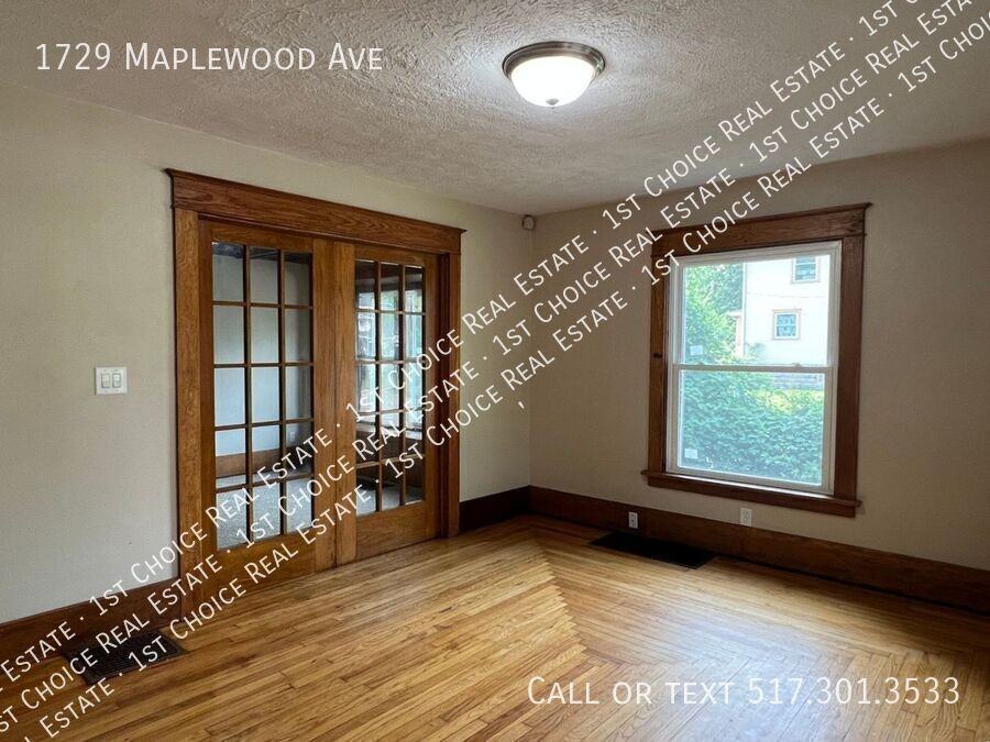 1729 Maplewood Ave - Photo 4 of 18