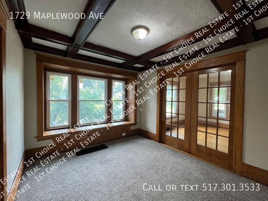 1729 Maplewood Ave - Photo 5 of 18