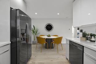 955 N Oxford Ave #8 - Photo 1 of 1