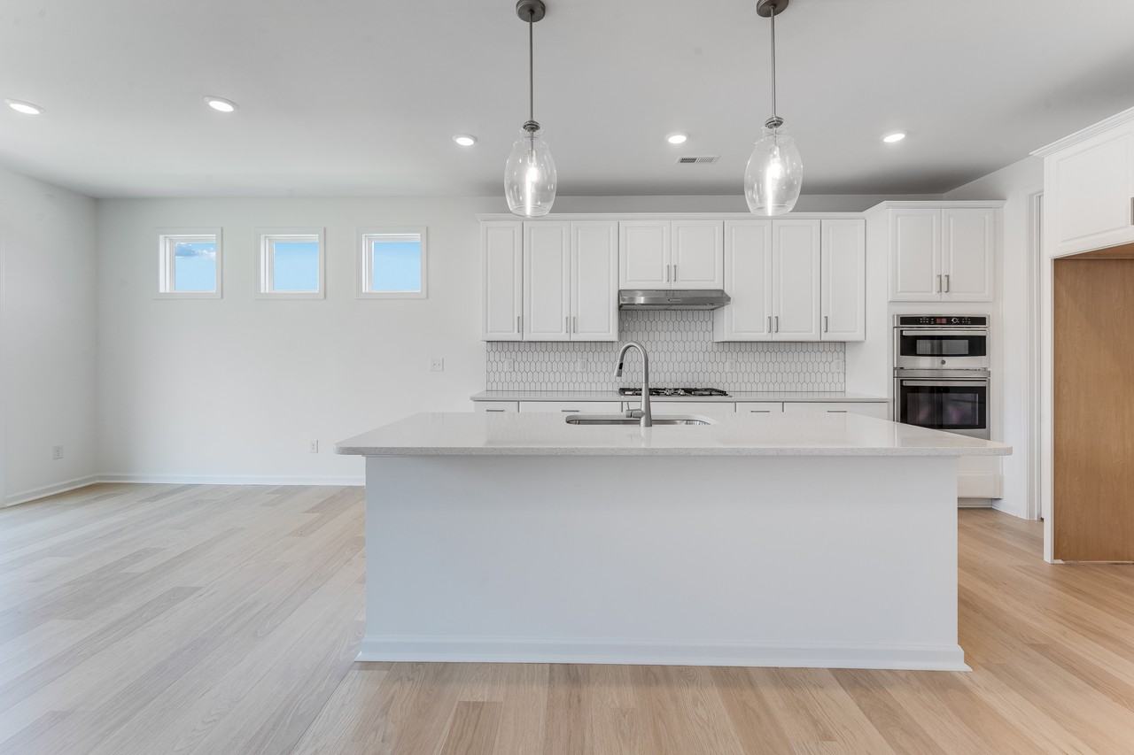 136 Glenn Dr #NA - Photo 6 of 30