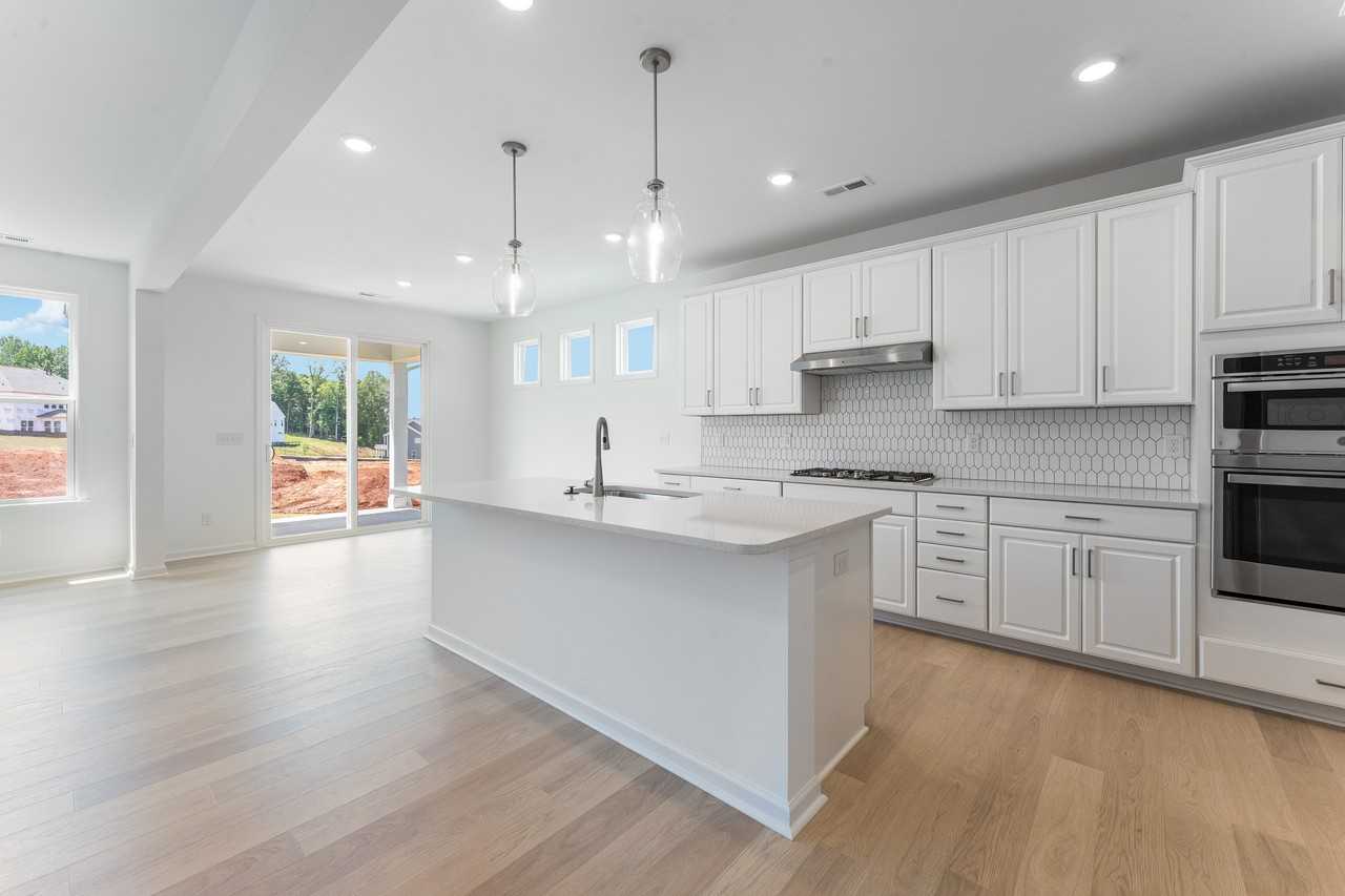 136 Glenn Dr #NA - Photo 7 of 30