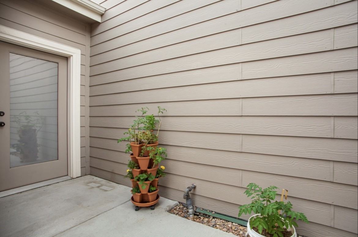 5551 29th St #2512 - Photo 4 of 21