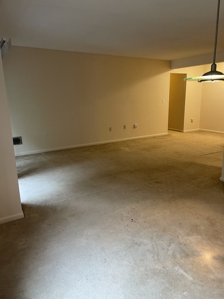 175 Mill Pond Rd #135 - Photo 3 of 14