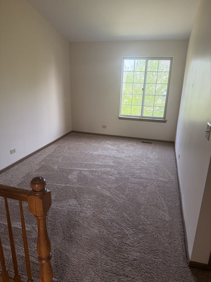 125 S Southport Rd - Photo 5 of 5