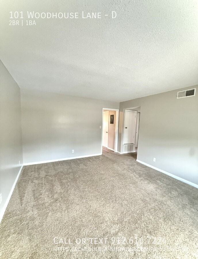 101 Woodhouse Ln #D - Photo 3 of 12