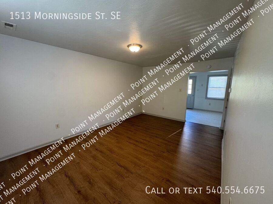 1513 Morningside St Se - Photo 3 of 8
