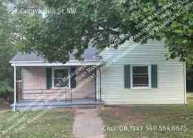 featured image of 512 Crowmoor St Nw
