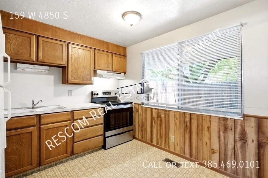 159 W 4850 S - Photo 2 of 23