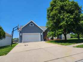 15464 S Greenwood St #NA - Photo 1 of 1