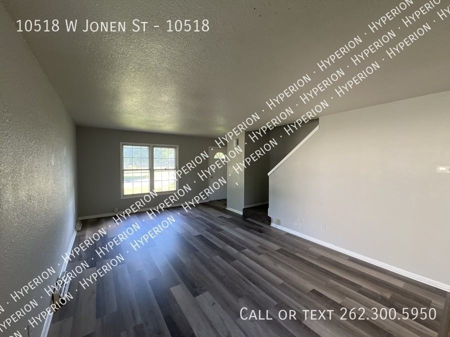 10518 W Jonen St #10518 - Photo 2 of 18