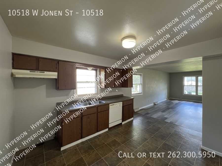 10518 W Jonen St #10518 - Photo 7 of 18