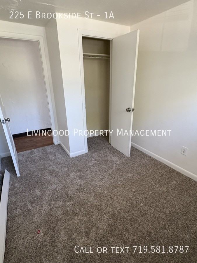 225 E Brookside St #1A - Photo 7 of 9