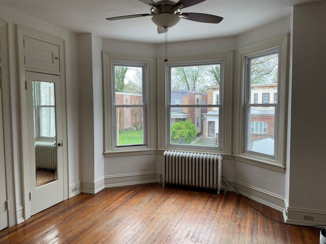 5853 Ashland Ave - Photo 6 of 15