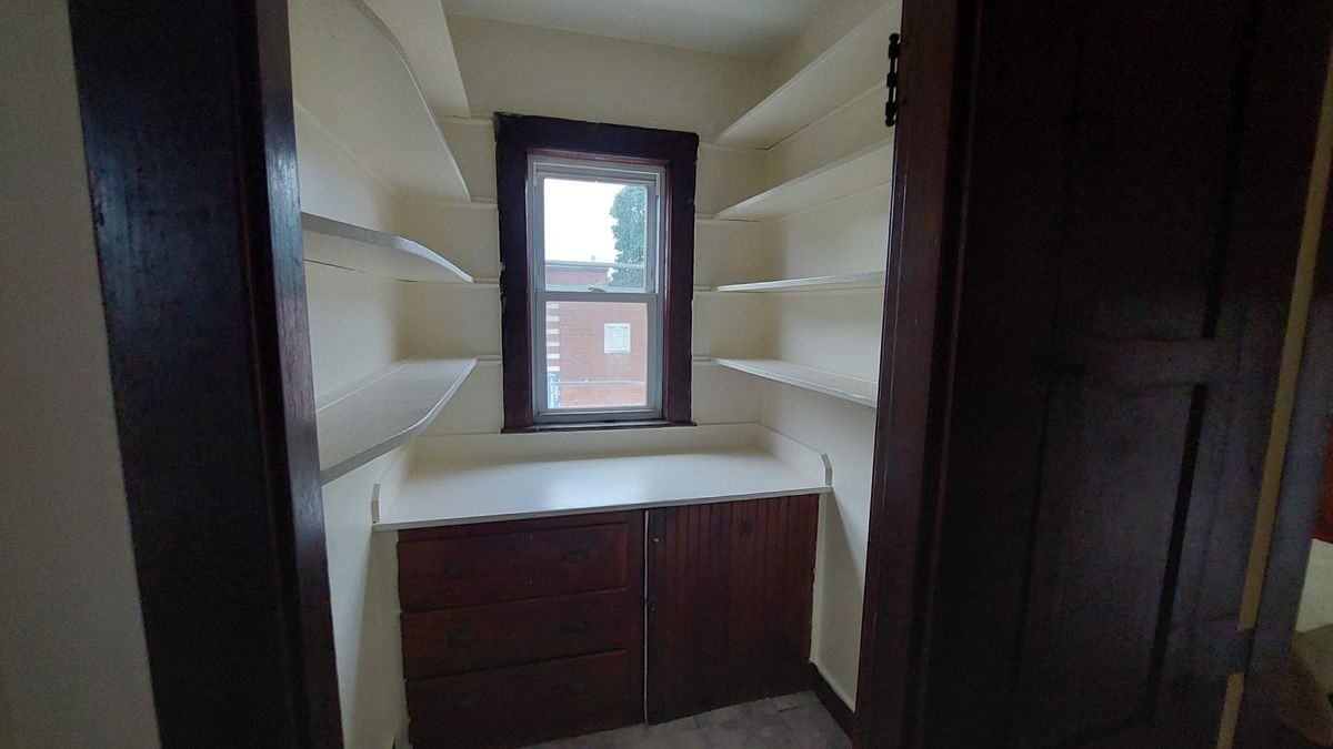 52 Nixon St - Photo 7 of 15