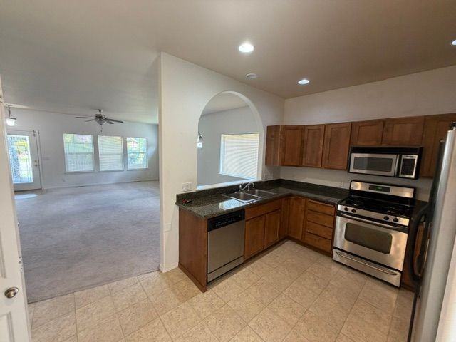 4937 E Portside Ct - Photo 6 of 15