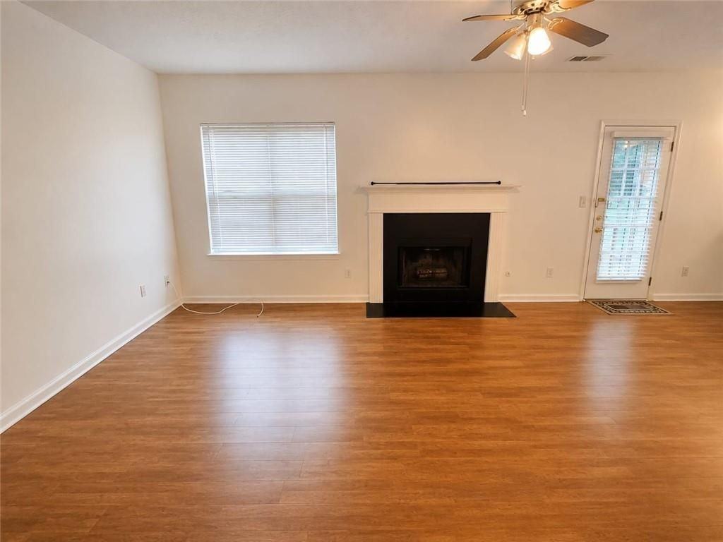 5477 Wellborn Creek Dr - Photo 7 of 17