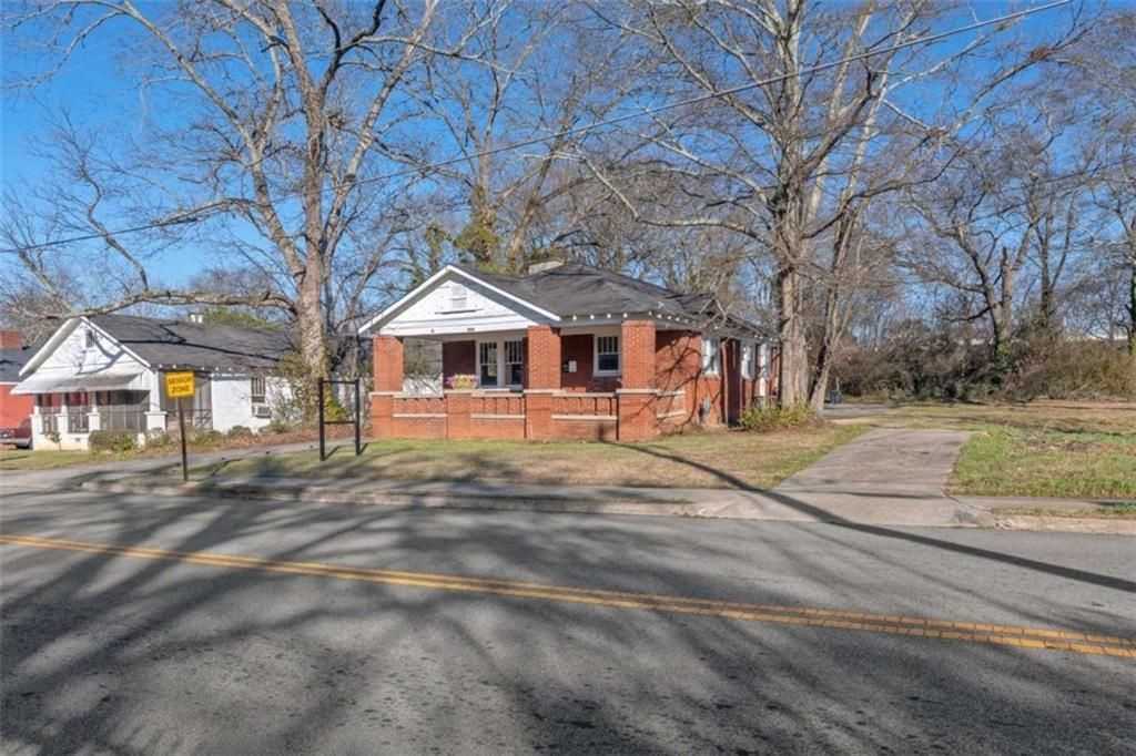 2882 Church St - Photo 2 of 50