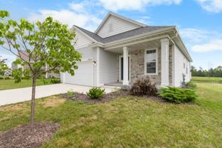 W218N16046 Tiger Lily Dr - Photo 1 of 1