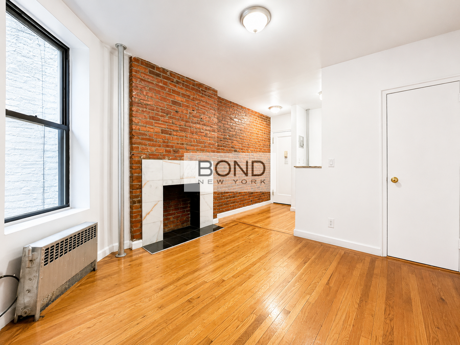 166 W 83rd St #C - Photo 3 of 6