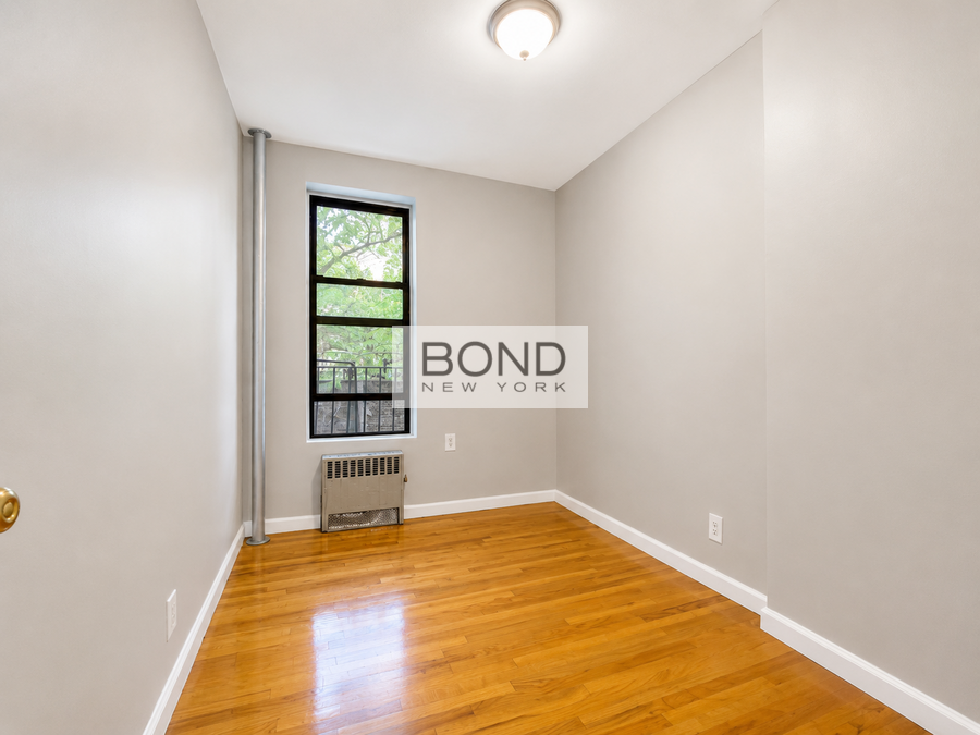 166 W 83rd St #C - Photo 5 of 6