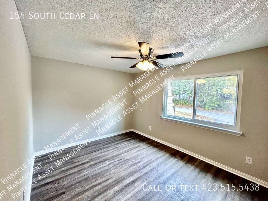 154 S Cedar Ln - Photo 5 of 39