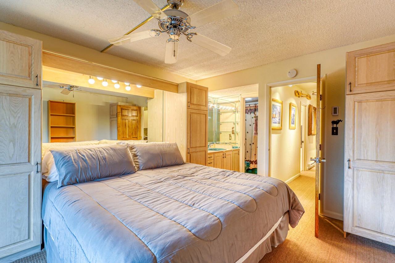 1063 Vail View Dr - Photo 5 of 19