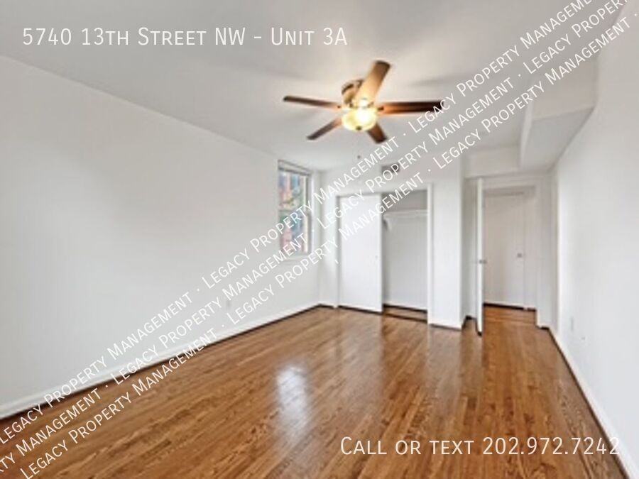 5740 13th St Nw #3A - Photo 6 of 9