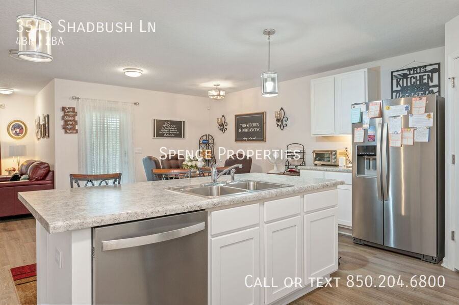 3540 Shadbush Ln - Photo 7 of 37