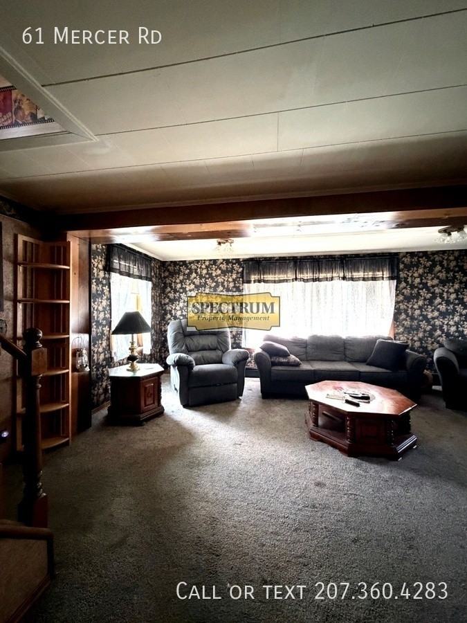 61 Mercer Rd - Photo 5 of 17