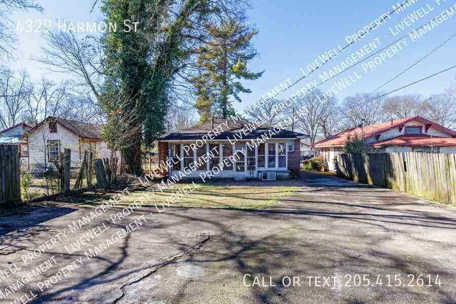 4329 Harmon St - Photo 6 of 16