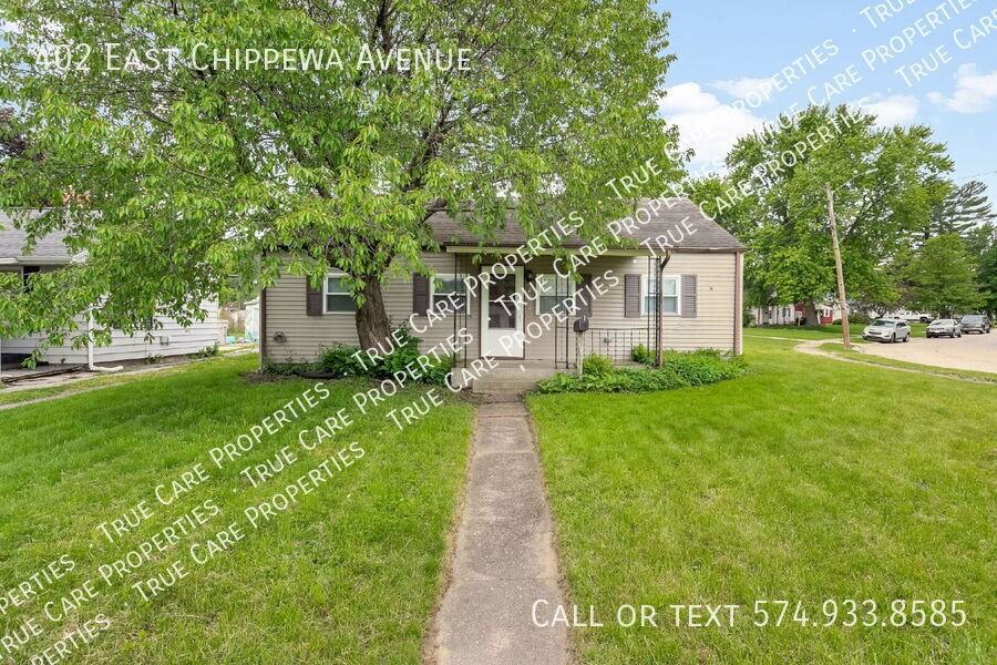 402 E Chippewa Ave