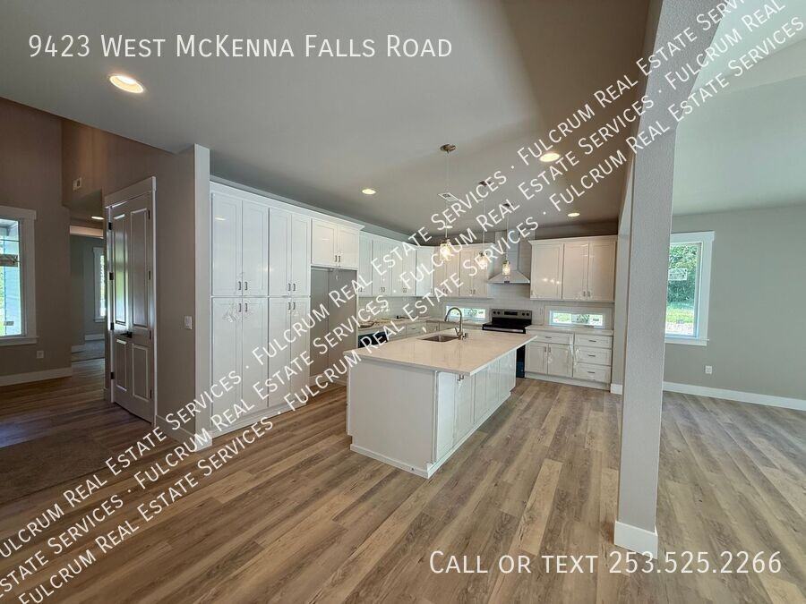 9423 W Mckenna Falls Rd W - Photo 2 of 23